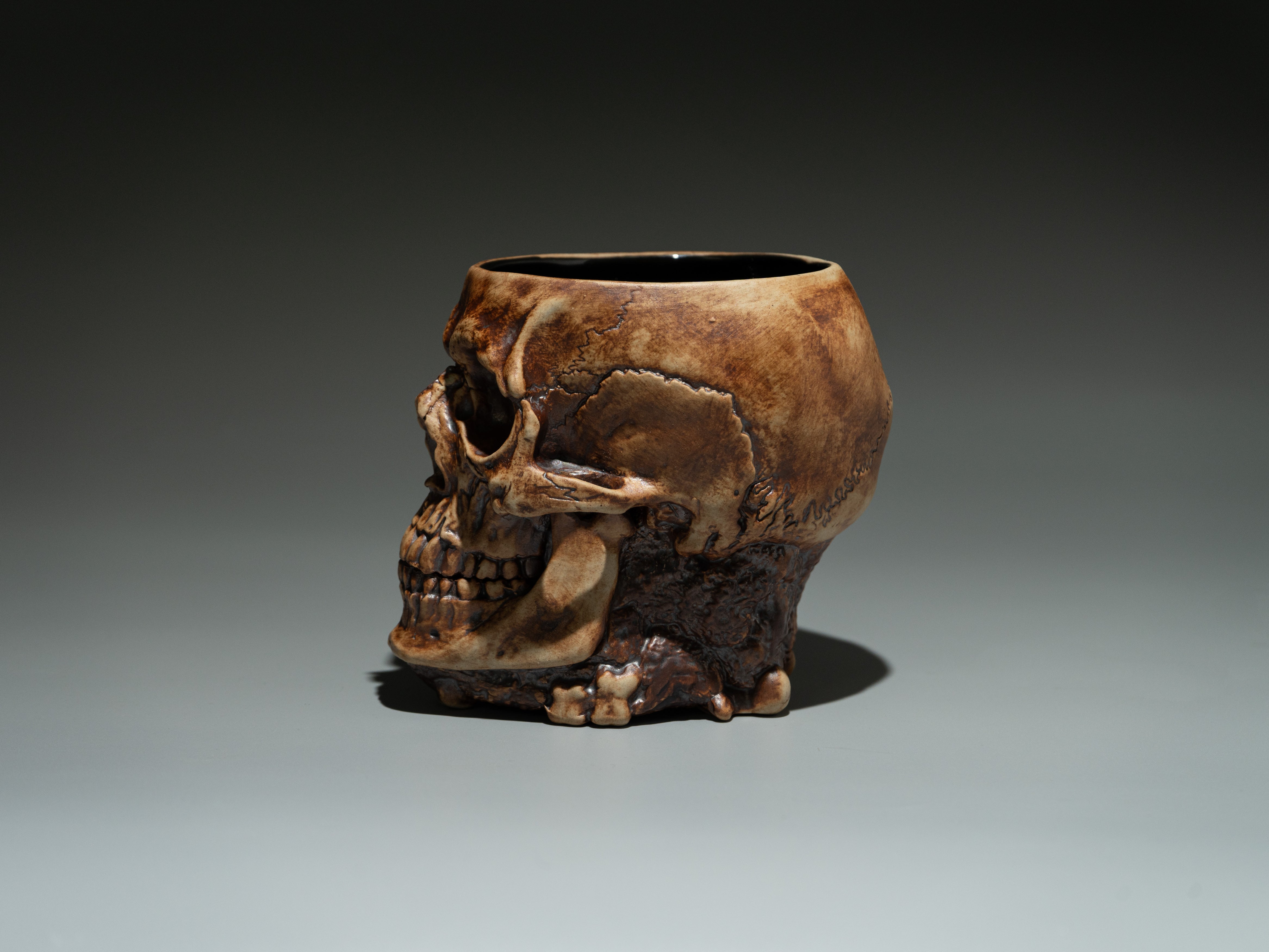 Crossbone Skull Stein 22oz