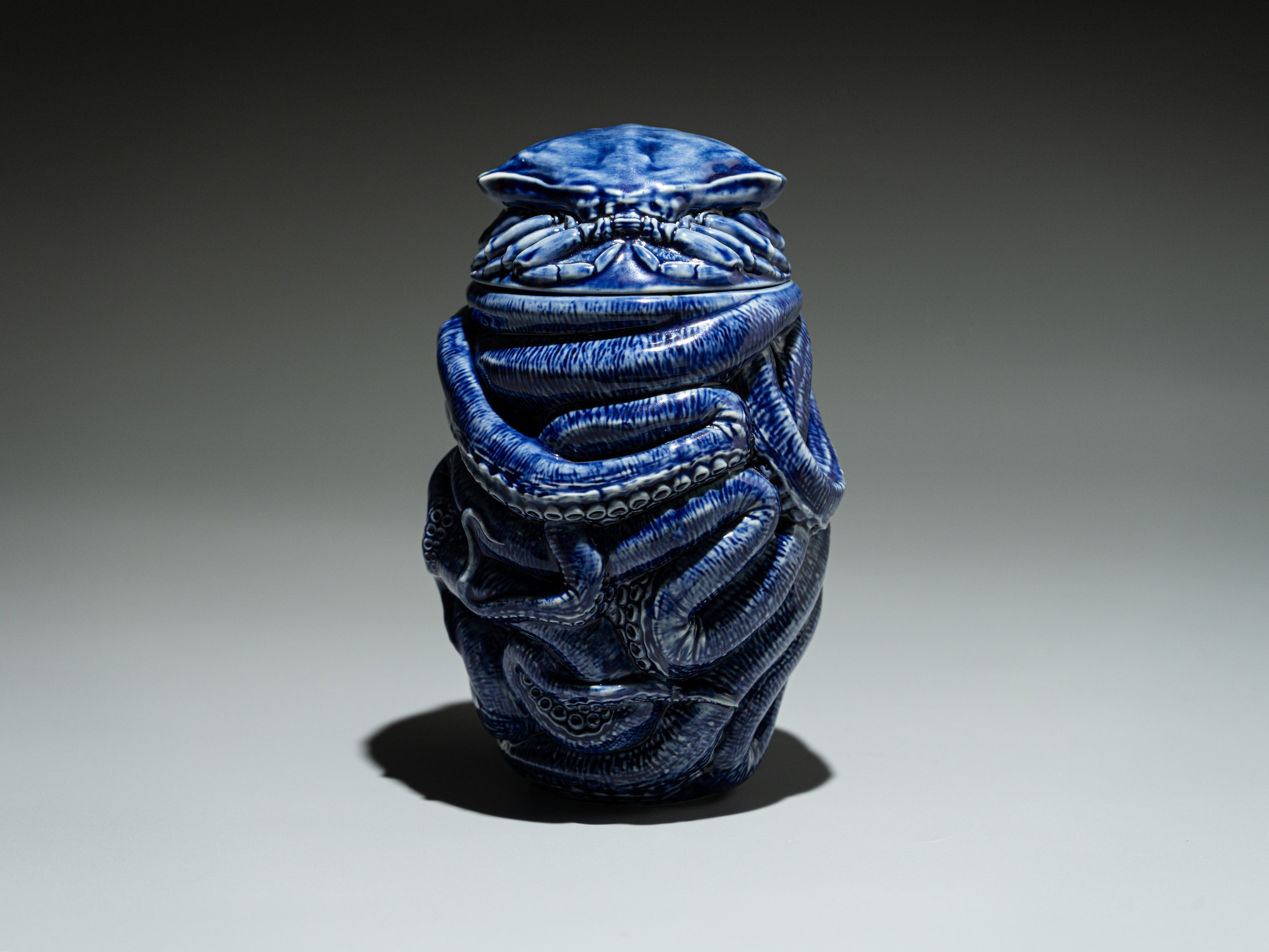 Cobalt Octopus Cup