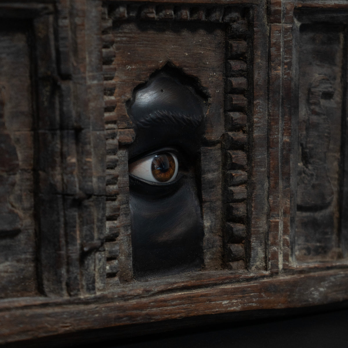 Inward Looking III — detail view 2