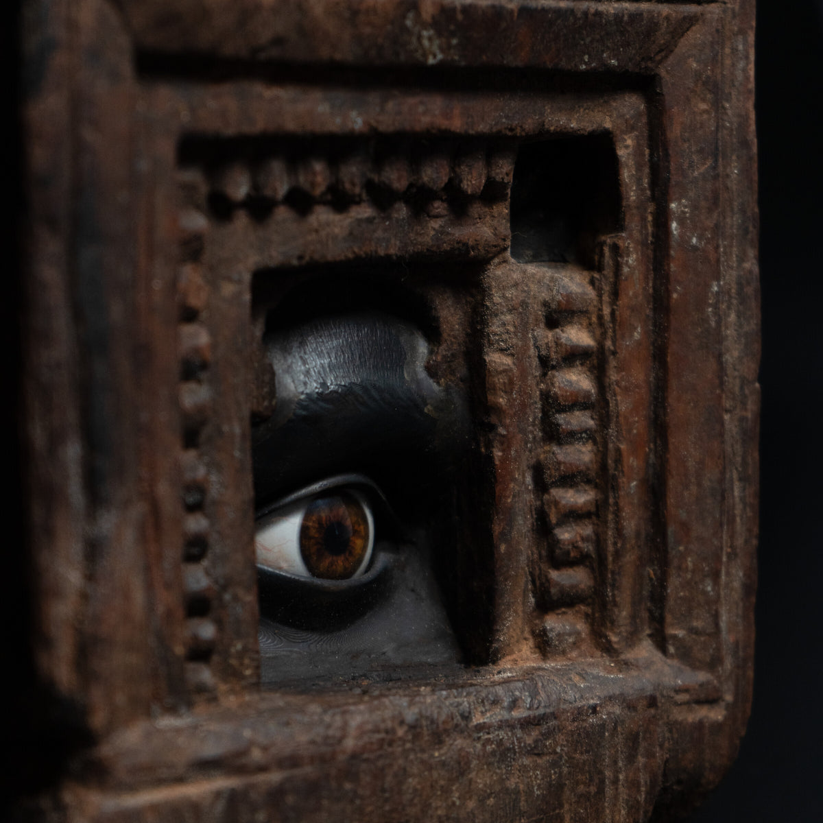 Inward Looking V — detail view 5